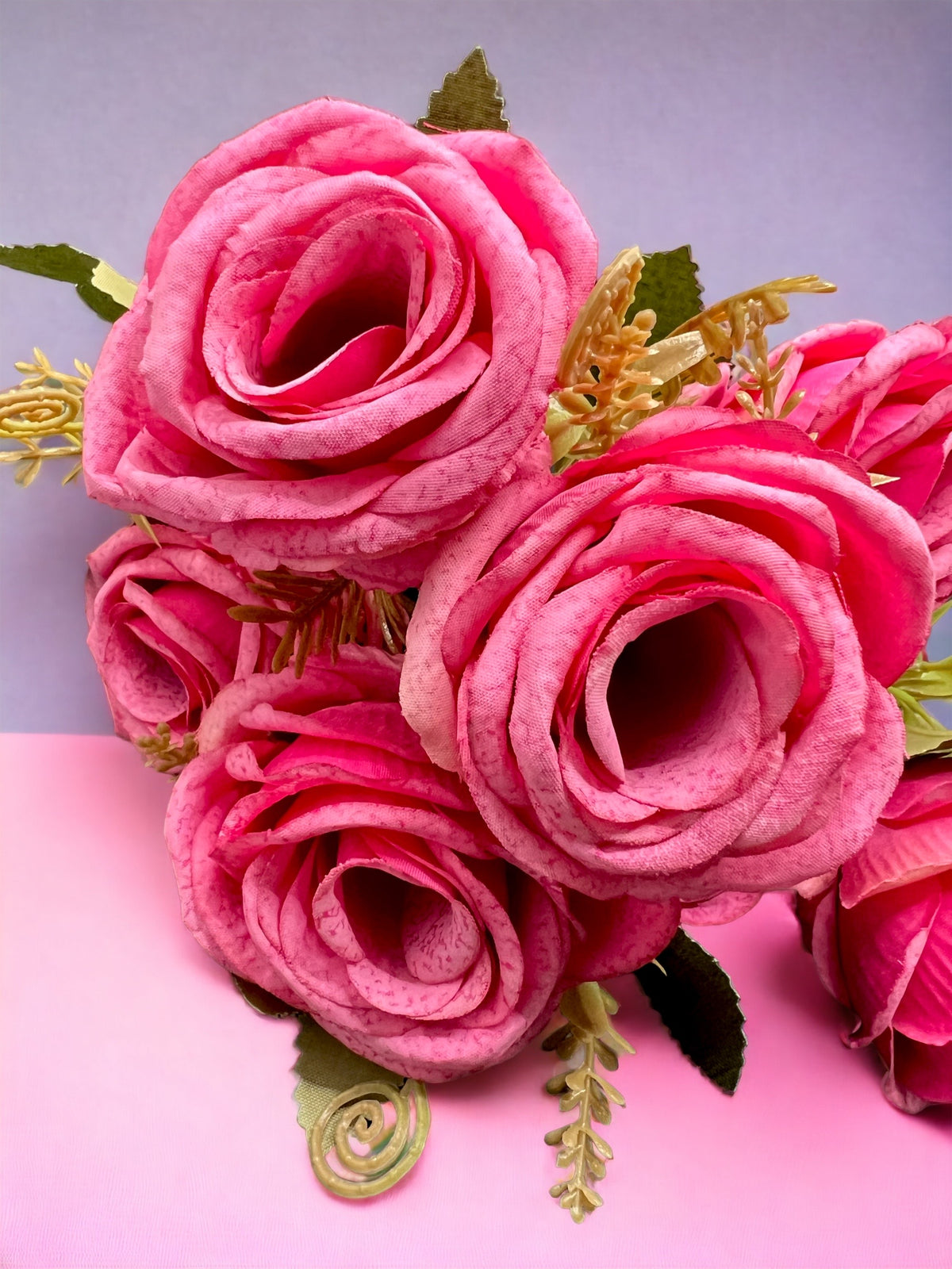 Beautiful Artificial Rose Flowers For Decor Your Home and Living Area.