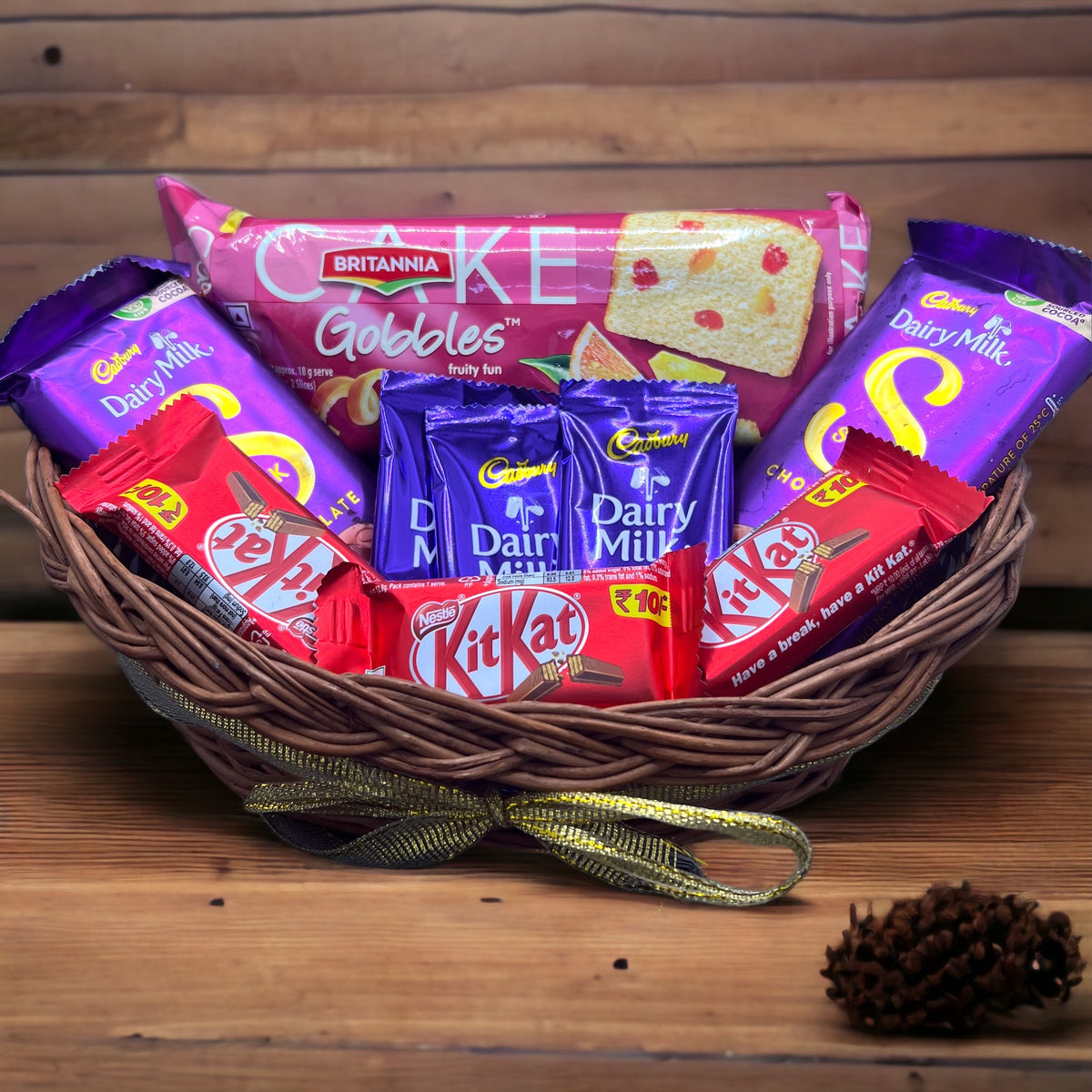 Beautiful Chocolates Gifts Hamper for Your Dear One.